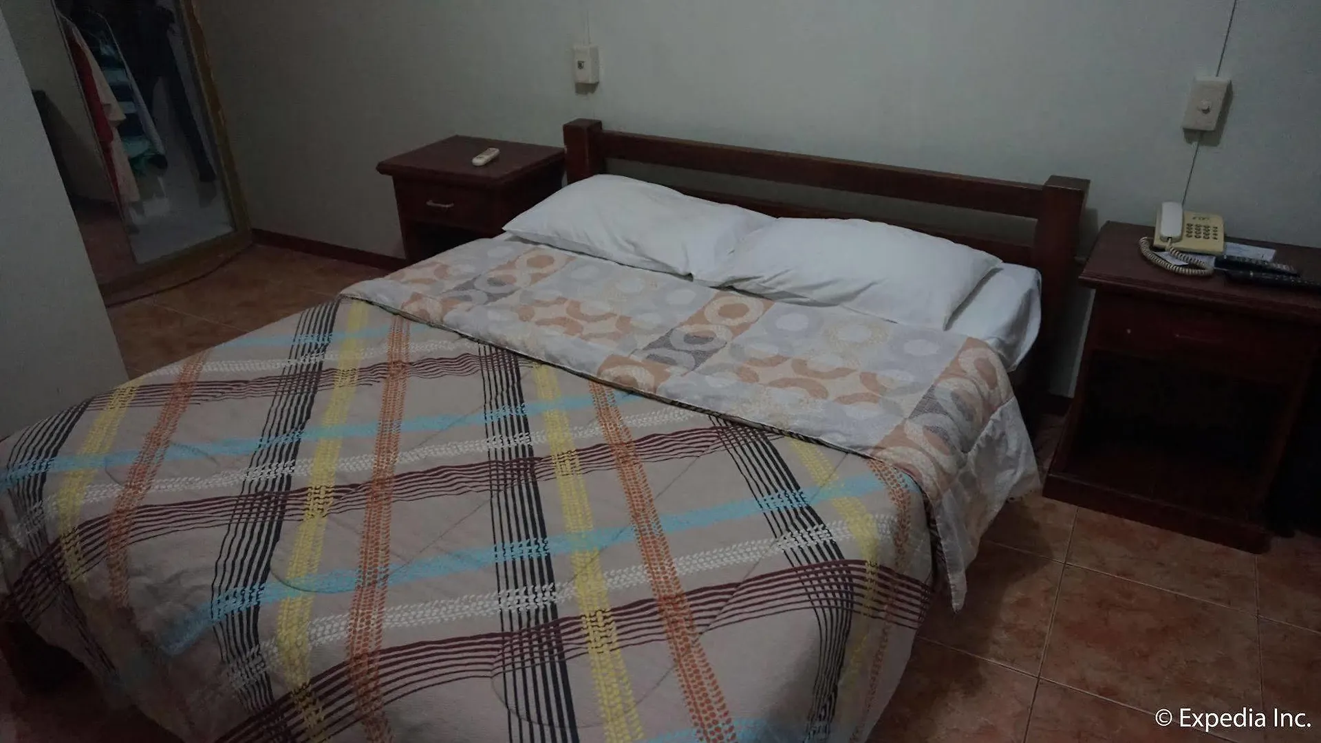 Phoenix Hotel 앙헬레스
